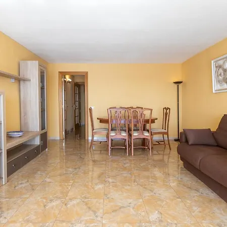 Las Palmeras 15d Apartment